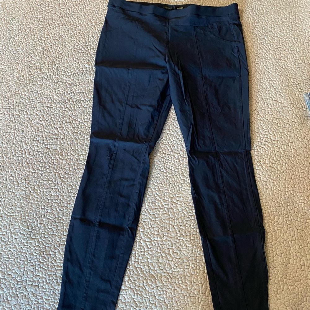 Simply Vera Wang Navy skinny pants XL 👖